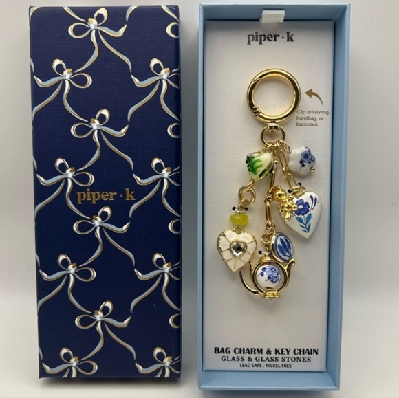 🔹️Piper K🔹 Gold and White Teapot Glass & Glass Stones Bag Charm and Key Chain - Picture 1 of 6
